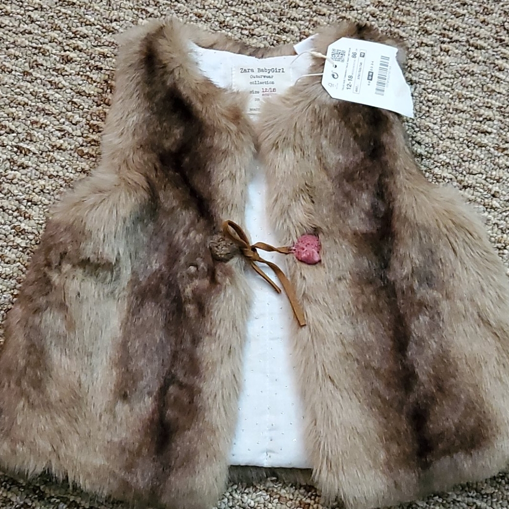 Zara baby girls faux fur vest 12-18 mos